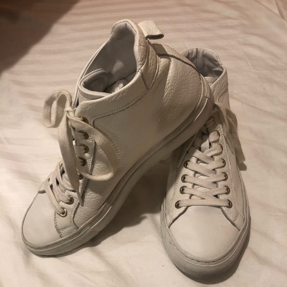 Barely Worn White Leather Hightop M.Gemi Sneakers.